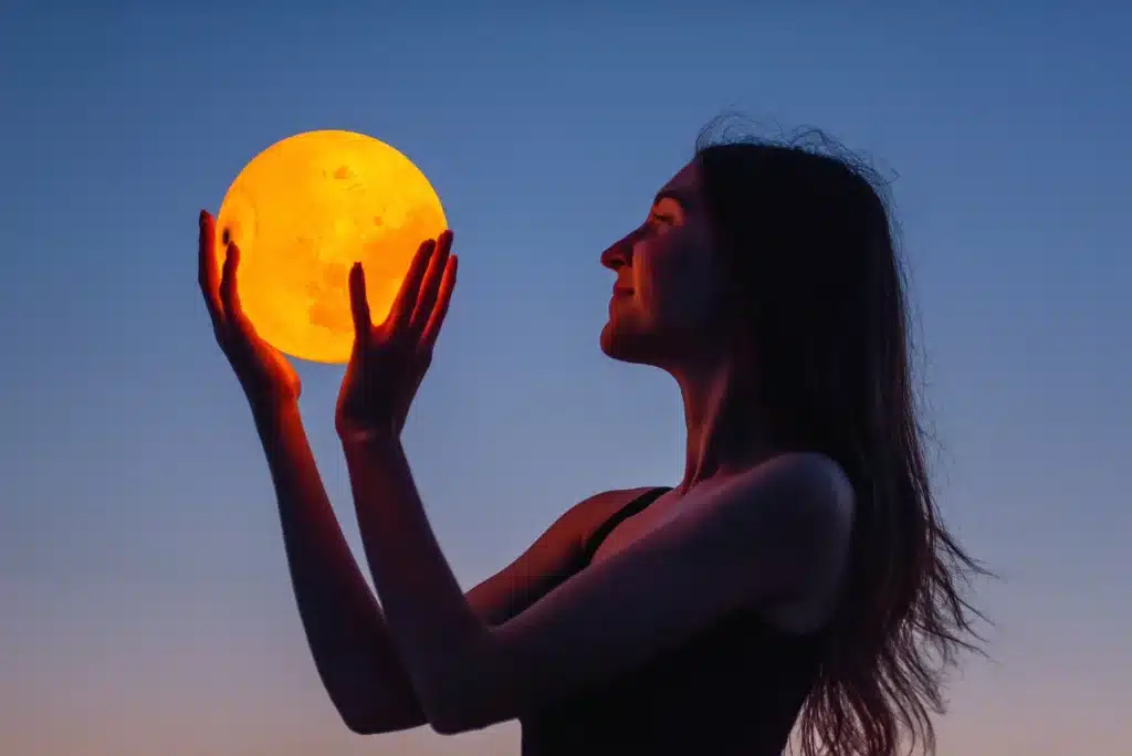 The Meaning of the Lunar Phase in your Birth Chart