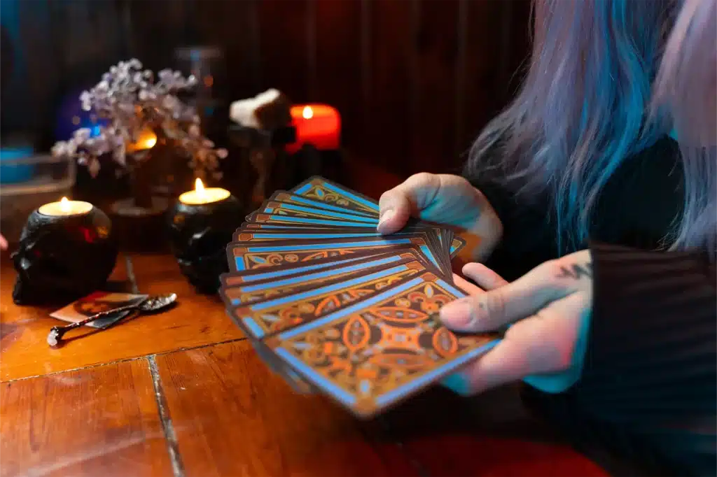 October 2025 Tarotscope: Unveil Your Cards’ Predictions!